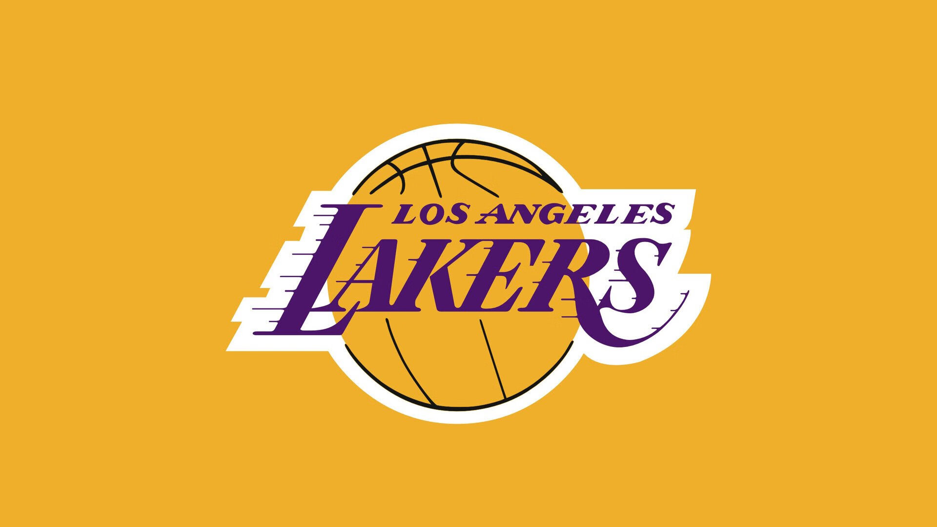 凯莉·麦基翁三冠加身，凯莉·麦吉利斯照片